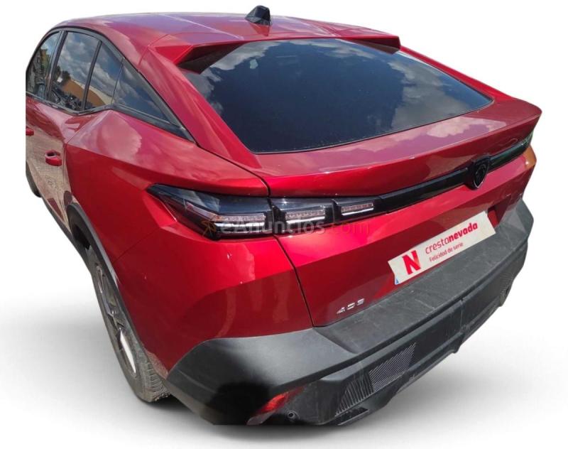 Peugeot 408 Hybrid 136 Allure e-DCS6 