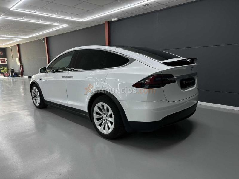 Tesla Model X Dual Motor Standard Range 6 plazas