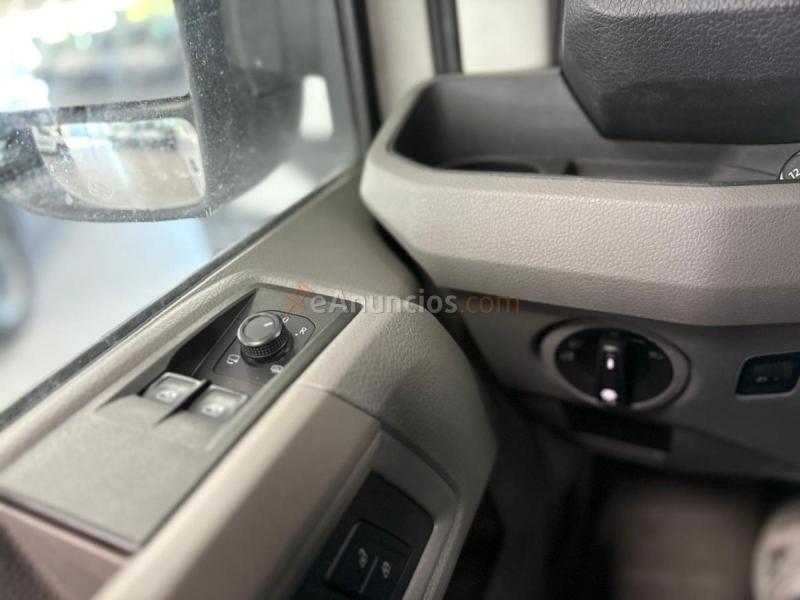 Volkswagen Crafter 35 FURGÓN BL TA L4H3 2.0TDI 103KW(140CV) Manual PARK PILOT DELANTERO Y TRASERO