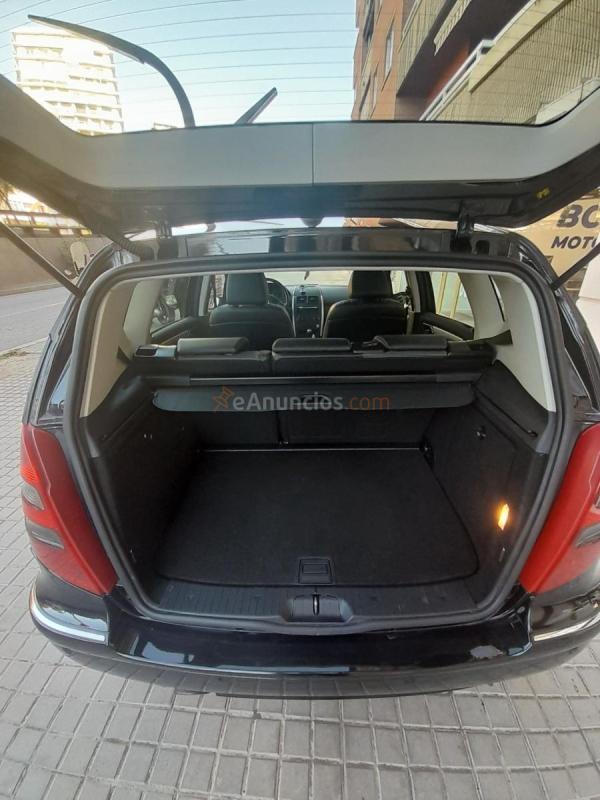 Mercedes Clase A FORD Fiesta 1.4 TDCi Trend