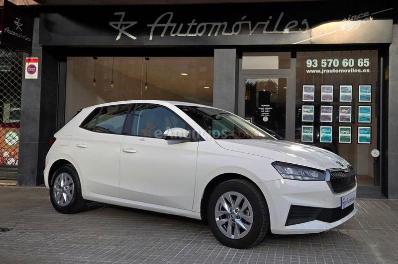 Skoda fabia mpi 80cv. Ambition mpi 80cv. Ambition, muy equipado y muy buen estado