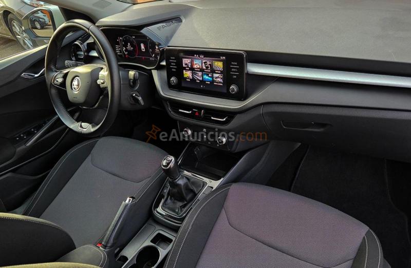 Skoda fabia mpi 80cv. Ambition mpi 80cv. Ambition, muy equipado y muy buen estado