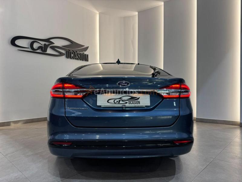 Ford Mondeo Titanium