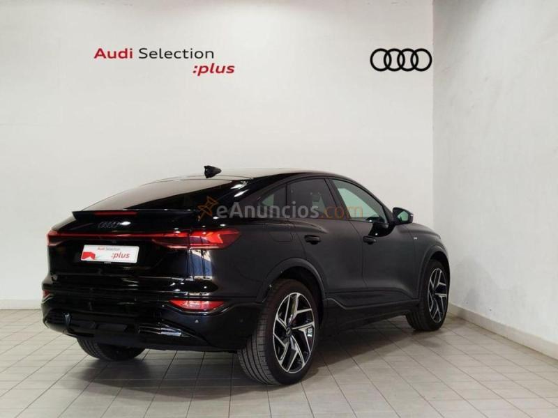Audi Q6 e-tron Black Line Performance 240 kW (326 CV)