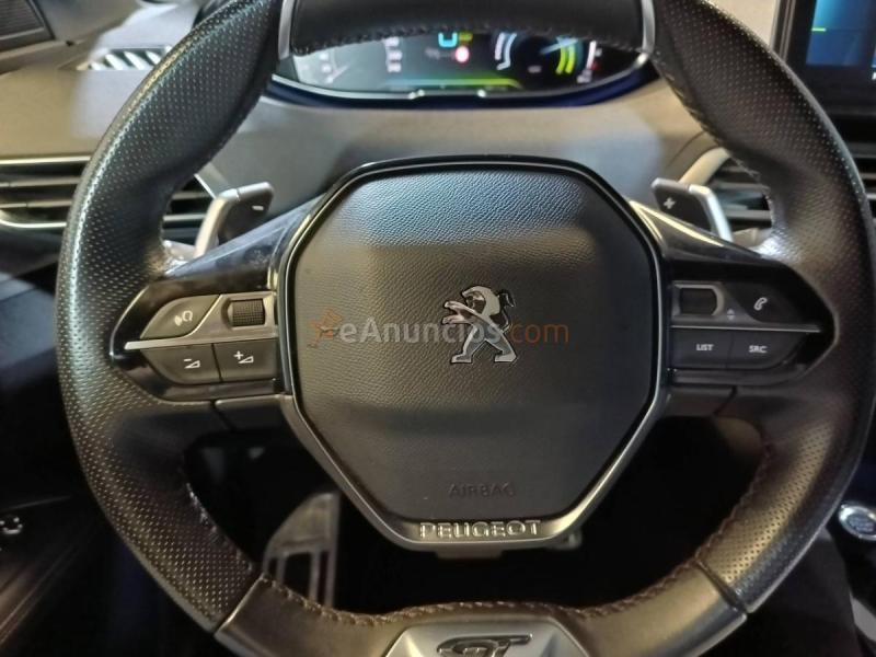 Peugeot 3008  225 e-EAT8 GT