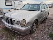 Mercedes Clase E E320 AVANT CDI AVANTGARDE AUT. 197 CV. de 1999 con 374.000 Km por 1.500 EUR. en Murcia