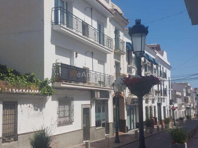 Amplio apartamento de 3 dormitorios en el centro, con la playa a un agradable paseo