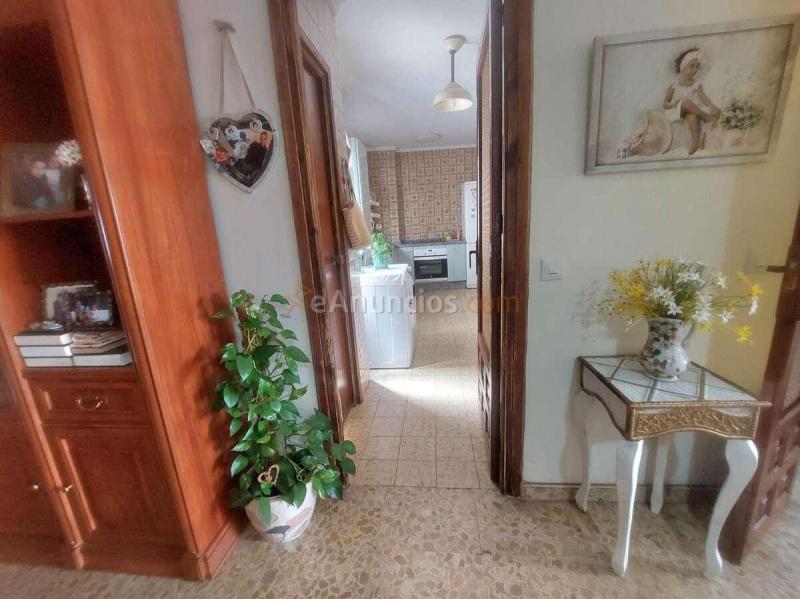 Amplio apartamento de 3 dormitorios en el centro, con la playa a un agradable paseo