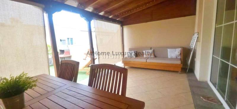 Adosado con gran terraza, jardín privado y garaje para dos coches en El Galeón, Adeje
